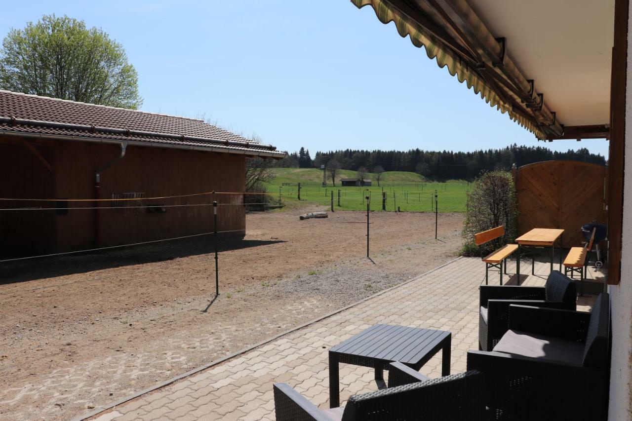 Ferienwohnung Pferdehof Pankratz Iffeldorf Экстерьер фото